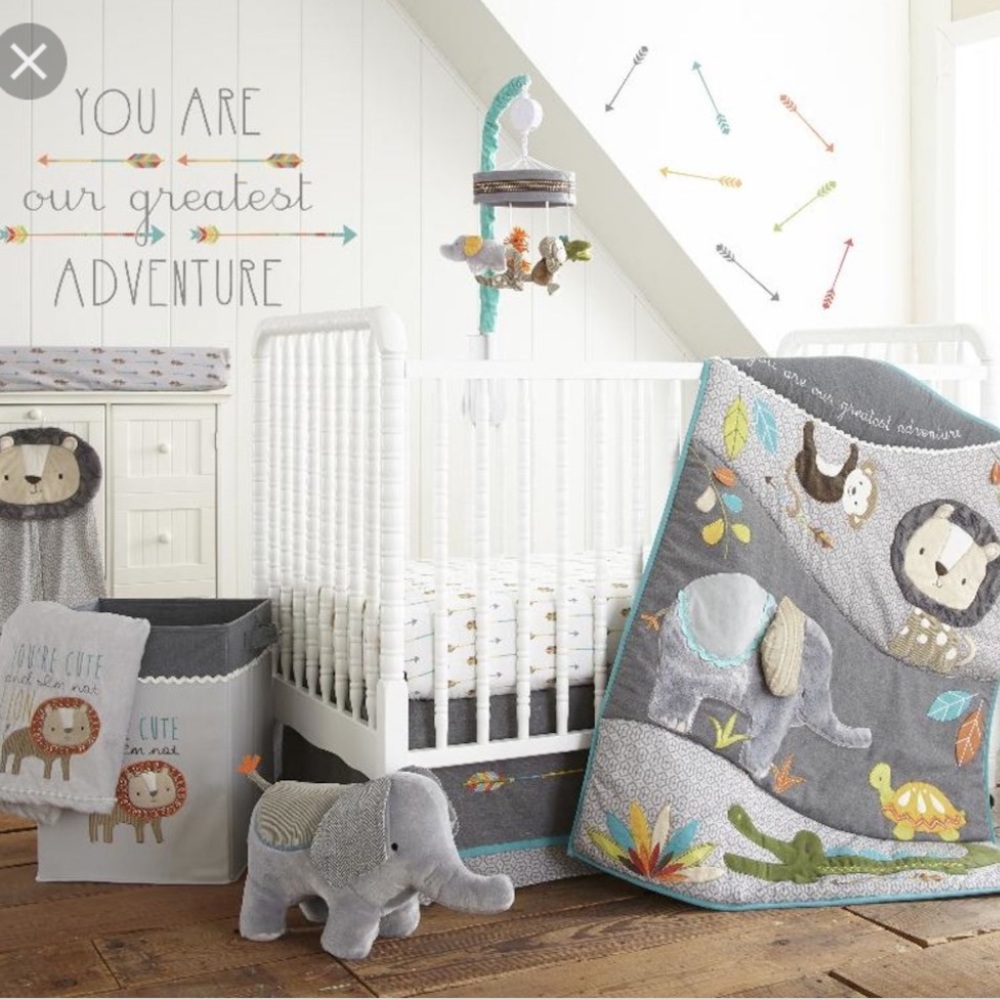 Safari themed nursery bedding